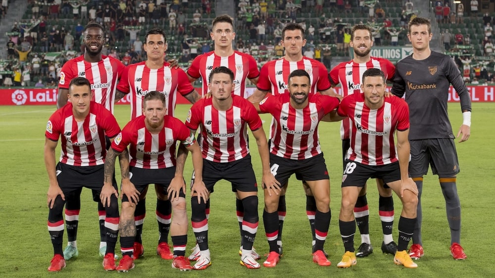 Visa Athletic Club Bilbao komanda aikštelėje 